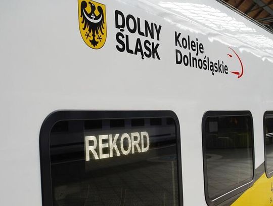 Rekordowy przejazd Elfa! Nadodrzanka do Głogowa też przechodzi zmiany