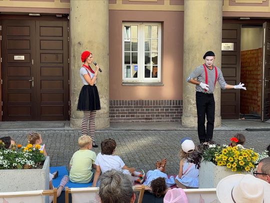 Warsztaty dla dzieci, a wieczorem „Don Kichot”. Teatr opanował Głogów