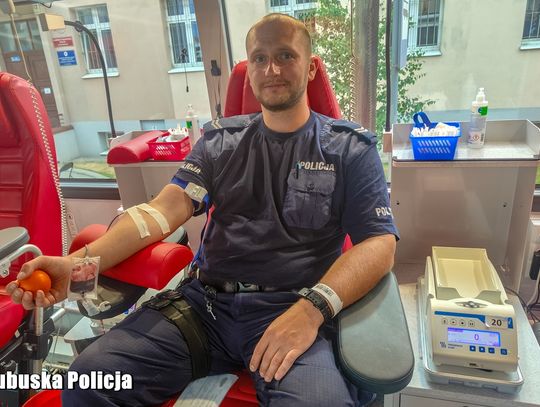 Wschowa: Policjanci i mieszkańcy oddali blisko 7 litrów krwi