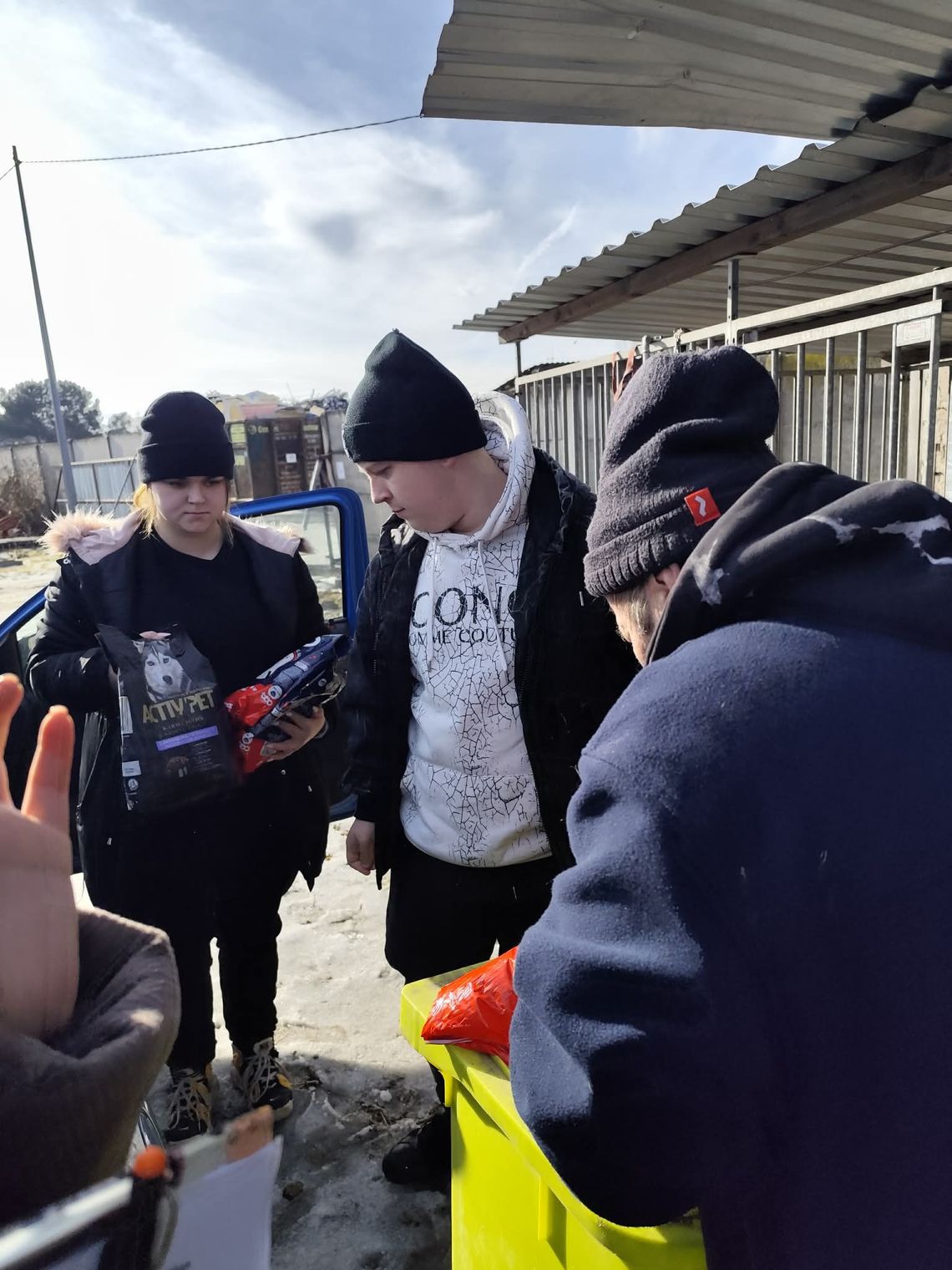 190 kg karmy dla zwierząt. Akcja uczniów ze Sławy 190 kg karmy dla zwierząt. Akcja uczniów ze Sławy