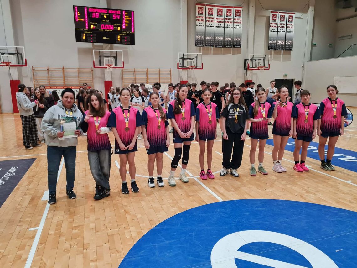 Dziewczęta z Polkowic na podium Dolnego Śląska
