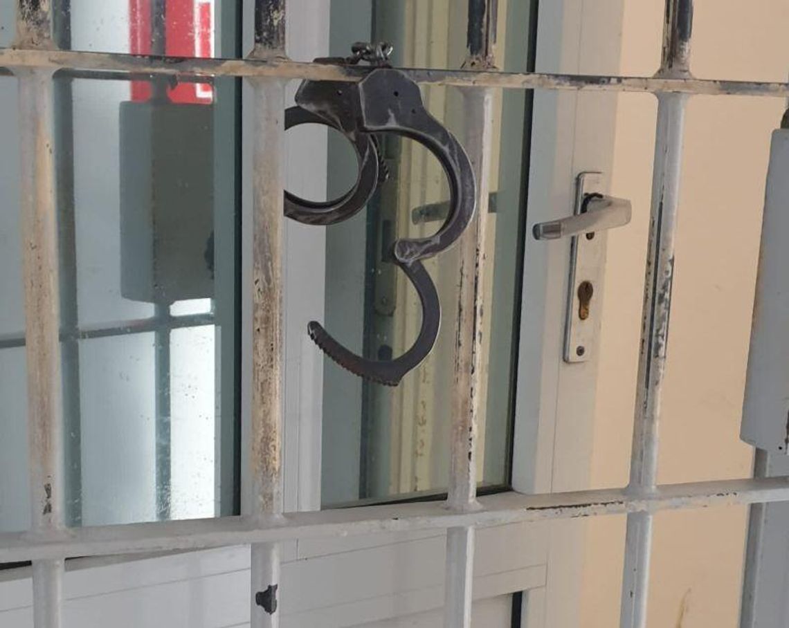 Głogów: 43-latek ugodził nożem 27-latka. Jest areszt