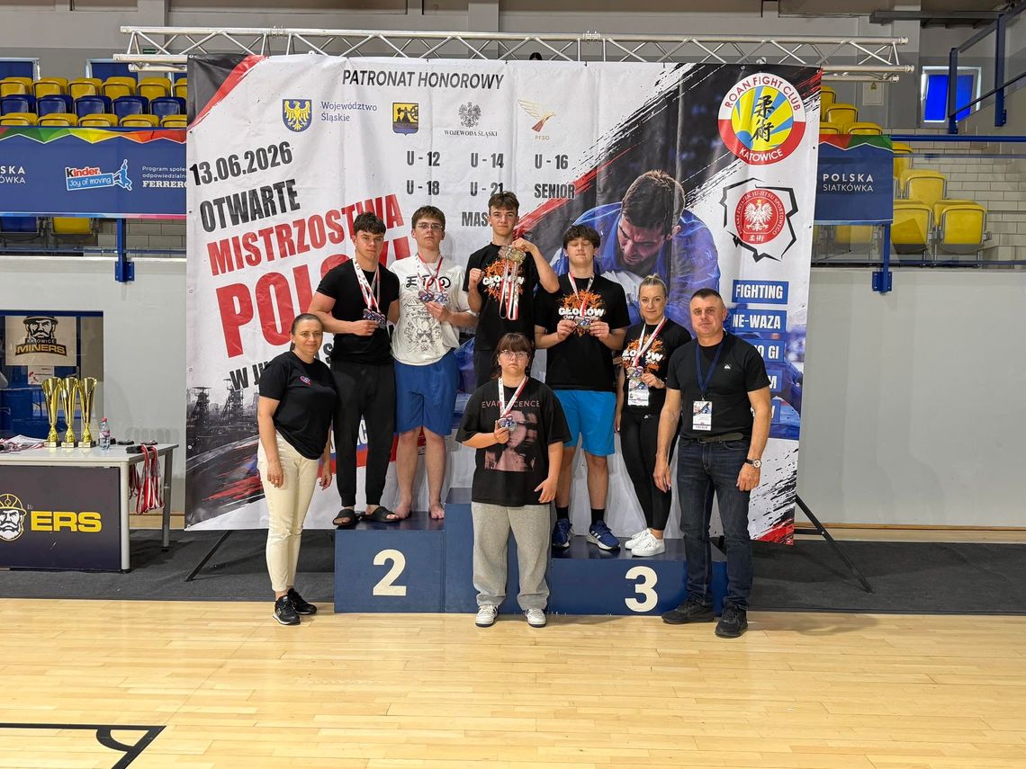 Głogowscy judocy z medalami Mistrzostw Polski Ju-Jitsu w Katowicach Głogowscy judocy z medalami Mistrzostw Polski Ju-Jitsu w Katowicach