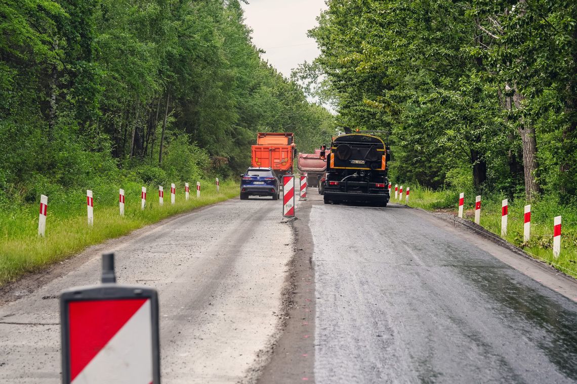 Kierowcy muszą uzbroić się w cierpliwość. Trwa remont DW331 Kierowcy muszą uzbroić się w cierpliwość. Trwa remont DW331