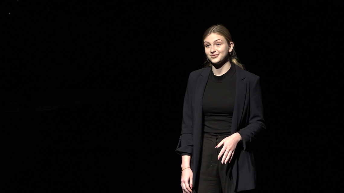 KONKURS RECYTATORSKI NA DESKACH TEATRU KONKURS RECYTATORSKI NA DESKACH TEATRU