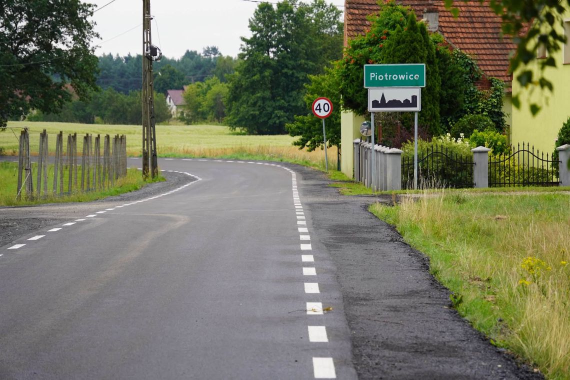 Lepszy dojazd w gminie Przemków. Droga Piotrowice – Karpie gotowa