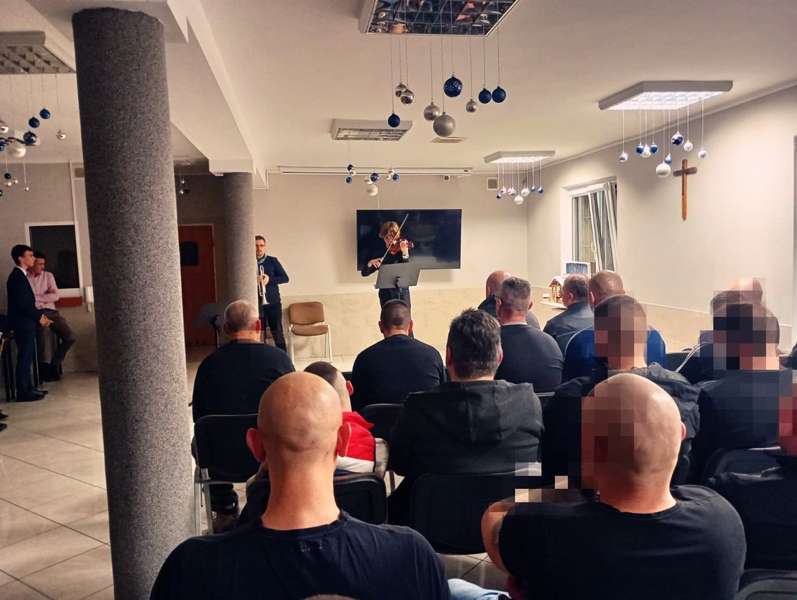Magia świąt za murami: wyjątkowy koncert w Głogowie