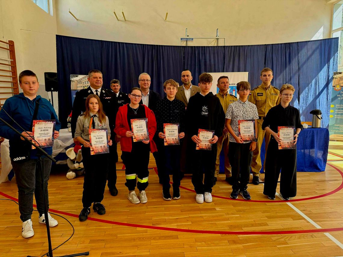 Młodzi znawcy pożarnictwa rywalizowali w Przemkowie