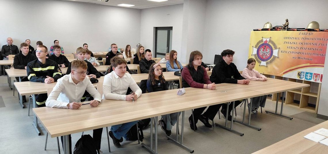 Młodzież zapobiega pożarom. Znamy zwycięzców z Wschowy Młodzież zapobiega pożarom. Znamy zwycięzców z Wschowy