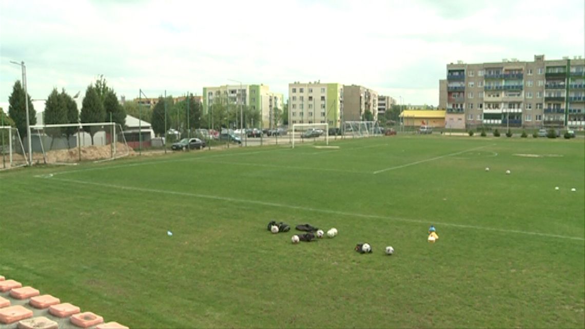 NIE MA DOTACJI, INWESTYCJA NIEDOKOŃCZONA. Nie będzie trzeciego etapu budowy kompleksu sportowego na osiedlu Piastów w Głogowie?