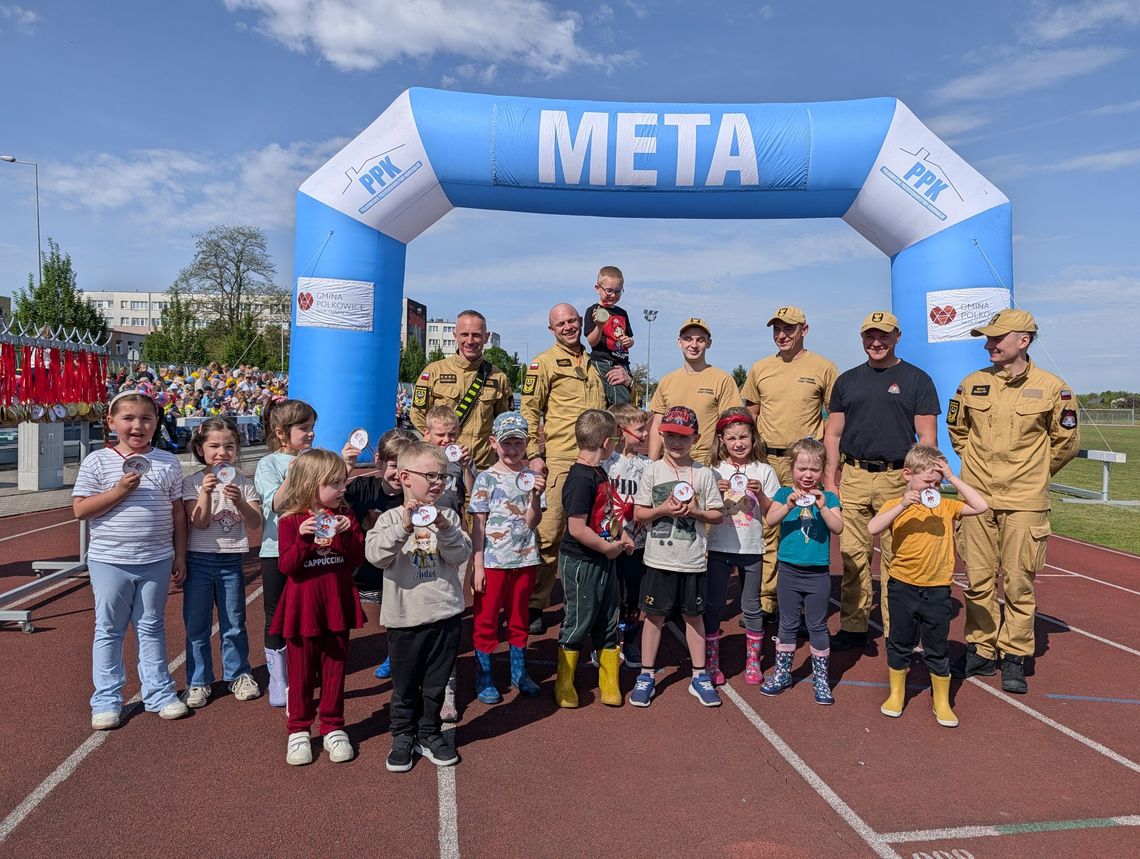 Nietypowy bieg dla dzieci. Święto Strażaka na sportowo