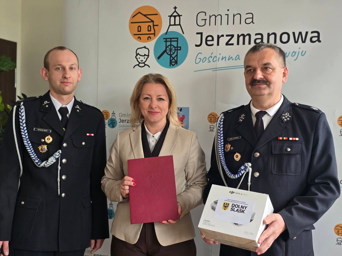 OSP Smardzów z dronem. Strażacy przeszli specjalne szkolenie
