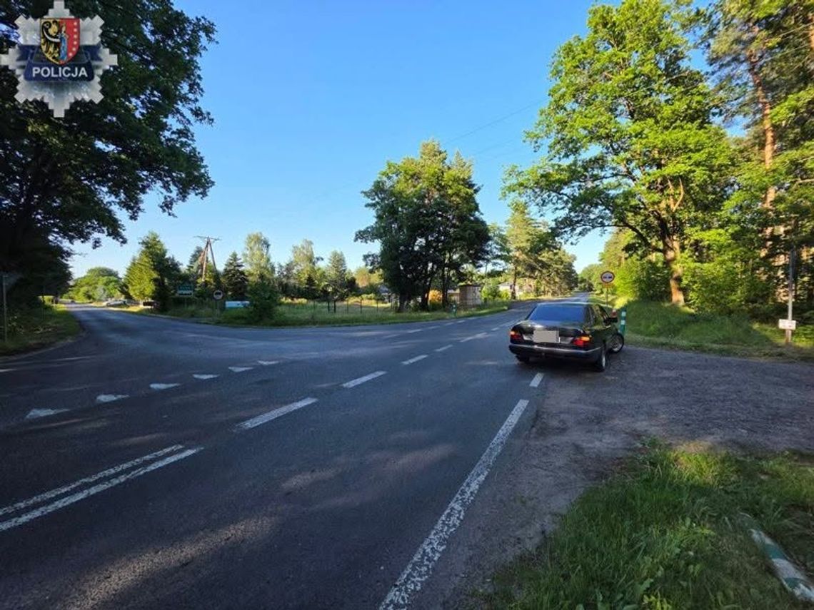 Policjanci odzyskali Mercedesa, teraz szukają sprawcy kradzieży Policjanci odzyskali Mercedesa, teraz szukają sprawcy kradzieży