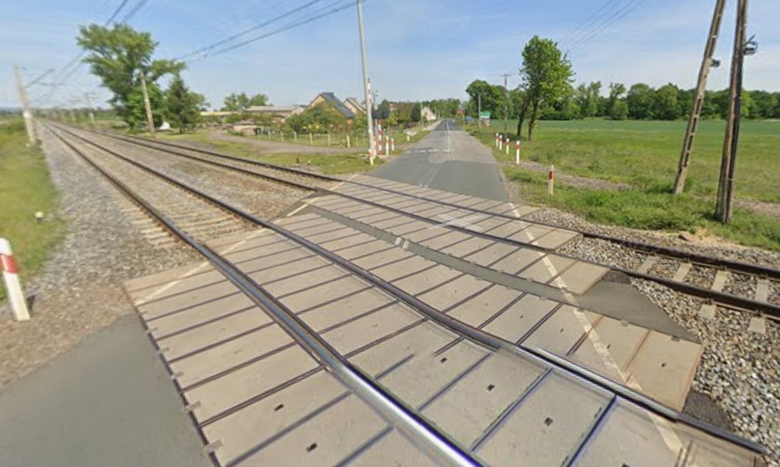 Przejazd kolejowy w Proszówku zamknięty