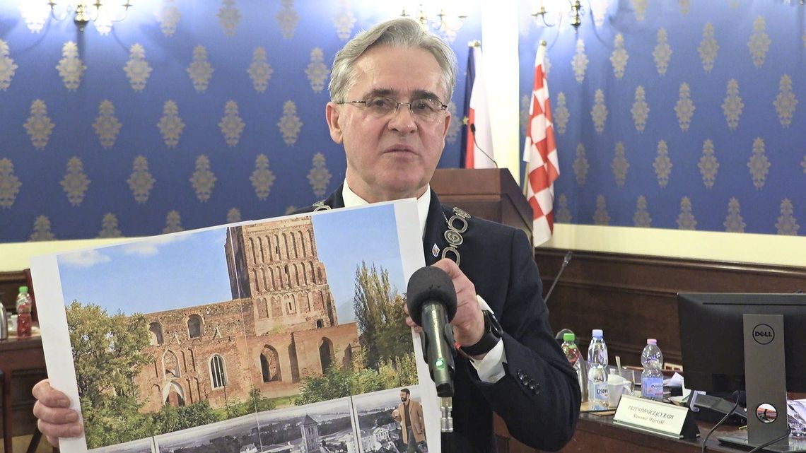 RUDZIŃSKA: TO MALOWANIE TRAWY NA ZIELONO