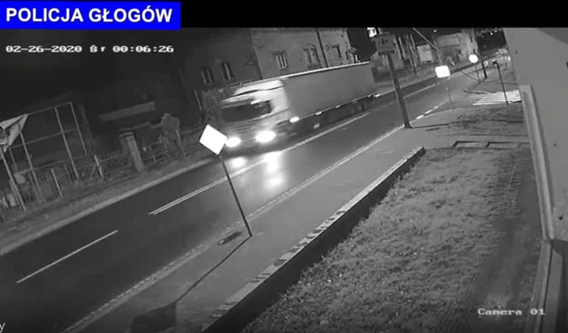 SZUKAJĄ ŚWIADKÓW - Policja bada sprawę śmierci potrąconego nastolatka.