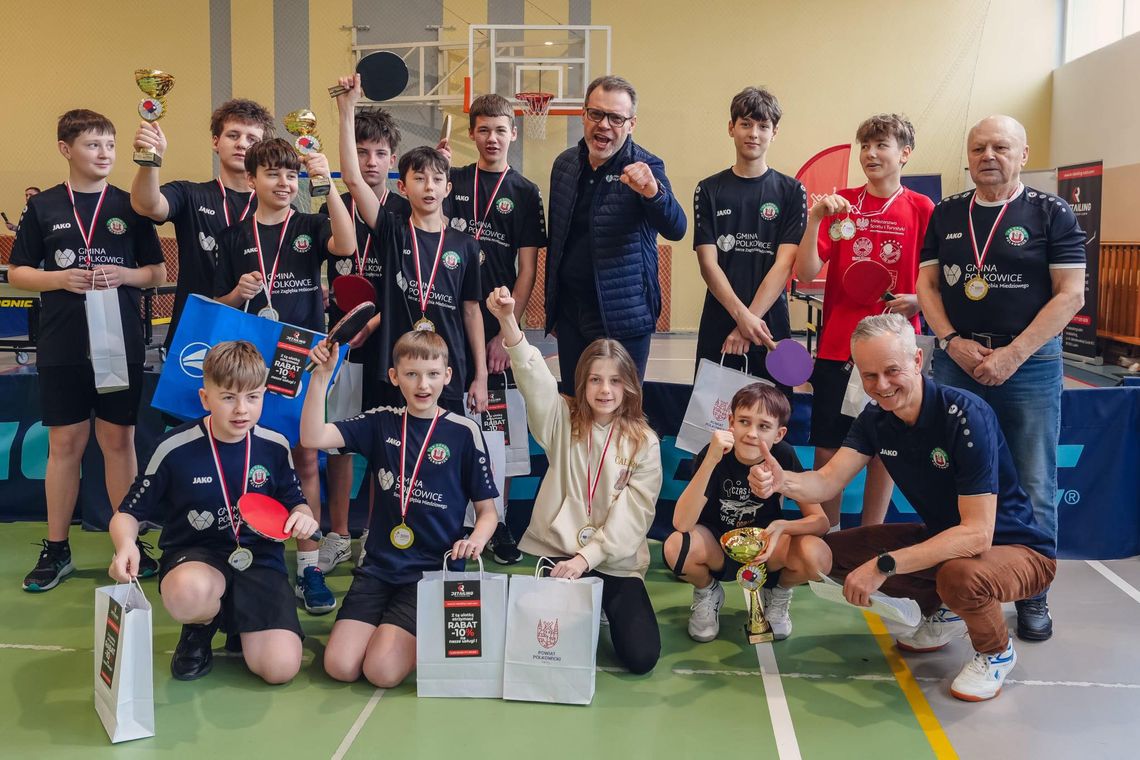 Tenisiści stołowi z Polkowic triumfują na olimpiadzie Tenisiści stołowi z Polkowic triumfują na olimpiadzie