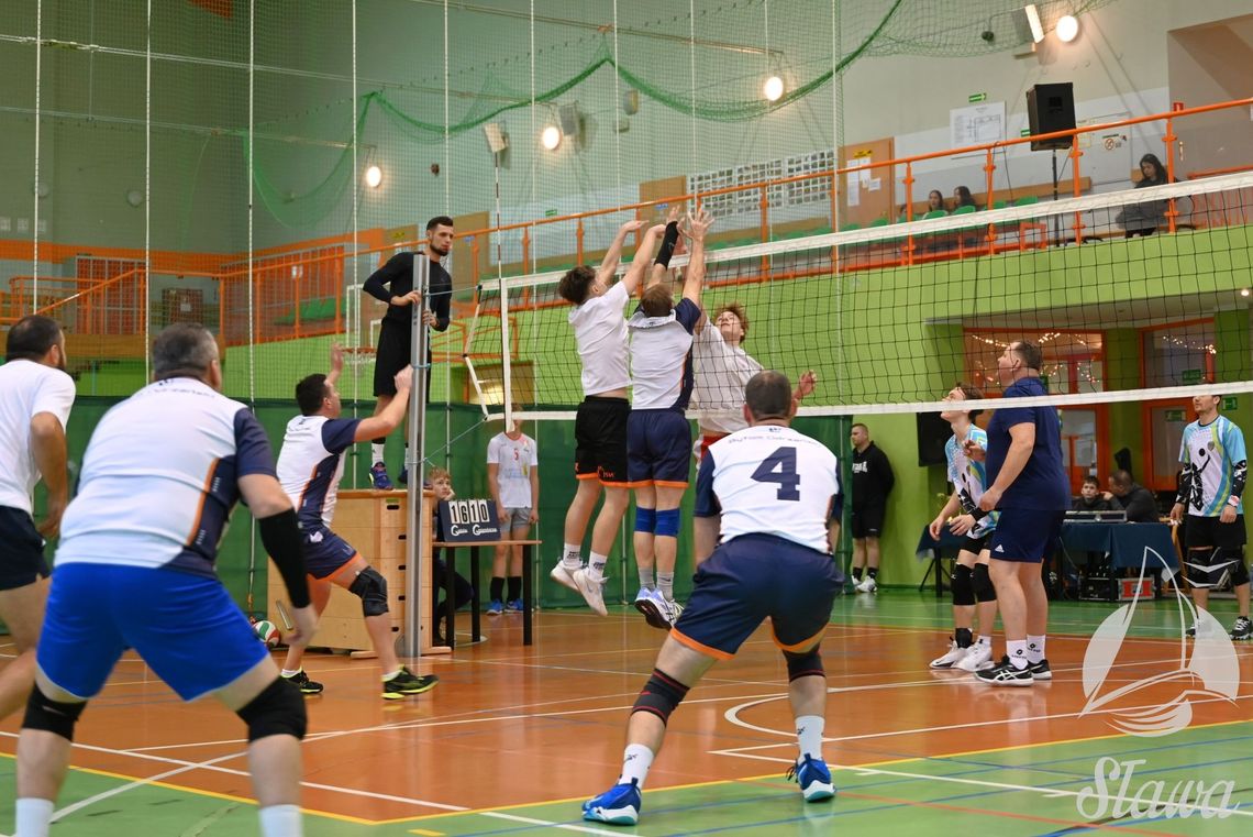 Turniej siatkarski w Sławie połączył sport i pomoc dla Oliwki Turniej siatkarski w Sławie połączył sport i pomoc dla Oliwki