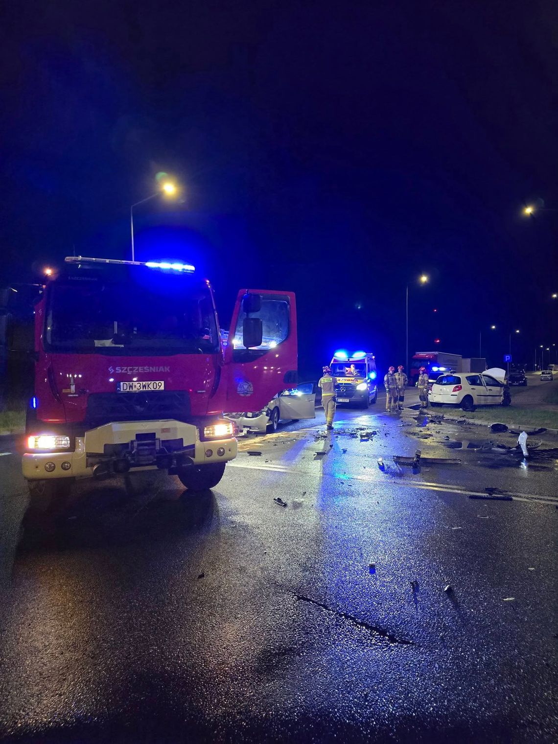 Wieczorny wypadek w Polkowicach. Dwie osoby trafiły do szpitala