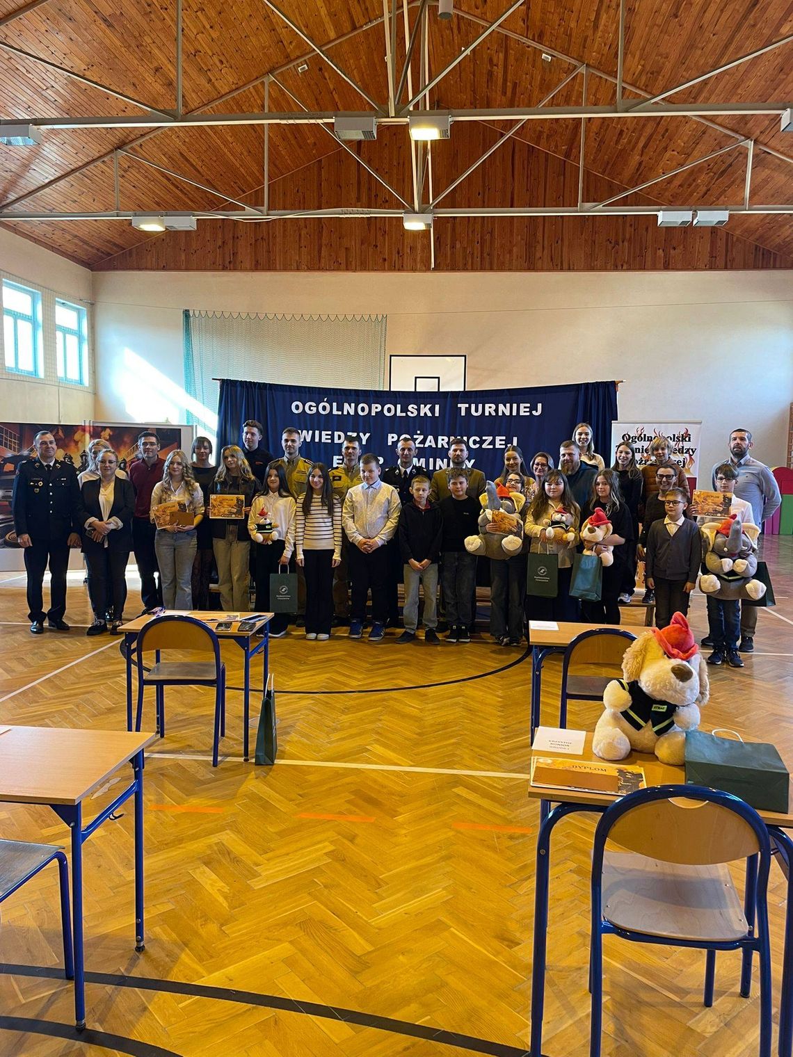 Wiedza o bezpieczeństwie. Turniej pożarniczy w Szklarach Dolnych