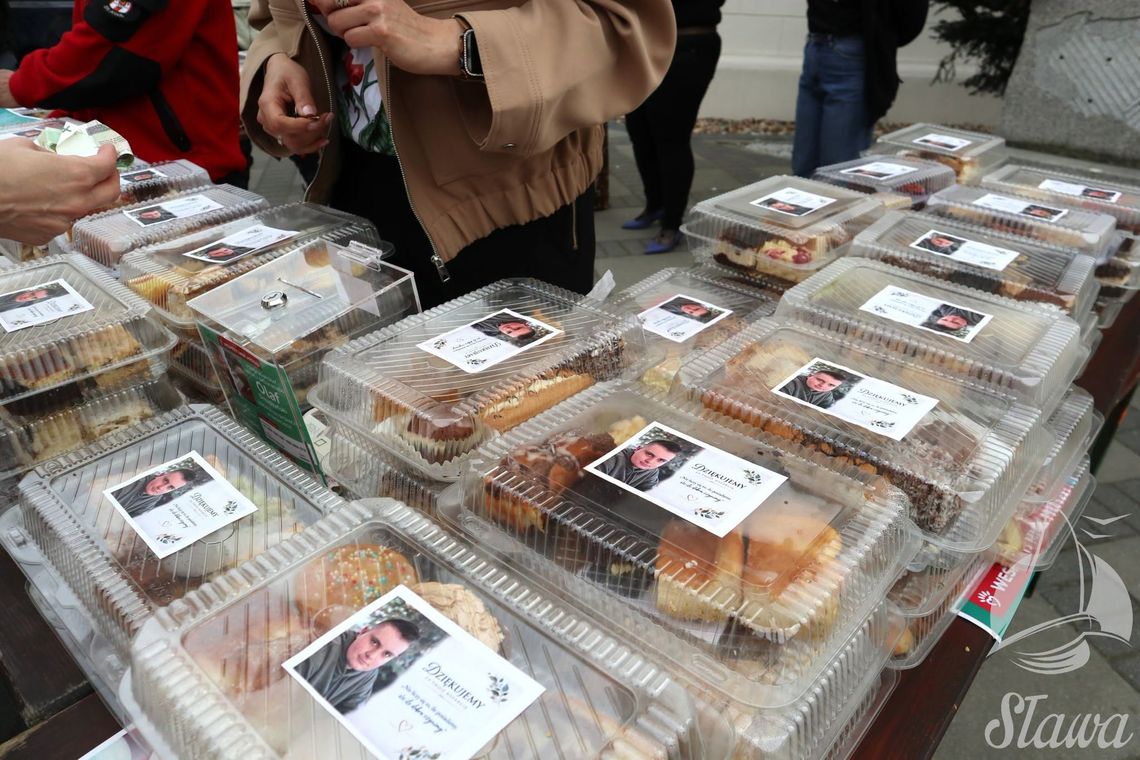 Wielkie serca w Sławie. Tłumy na charytatywnym kiermaszu