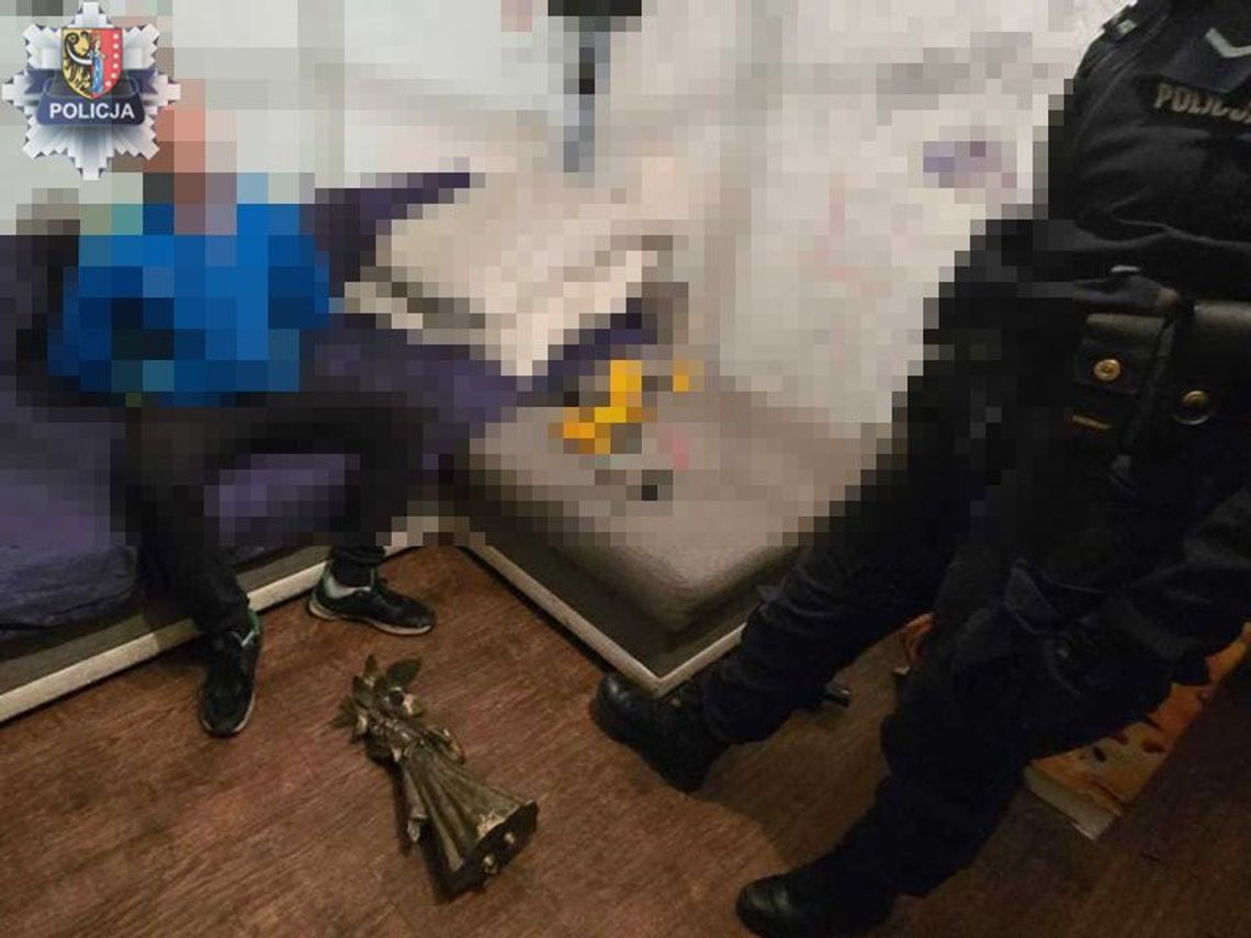 Włamanie i kradzież. Dwoje sprawców zatrzymanych Włamanie i kradzież. Dwoje sprawców zatrzymanych