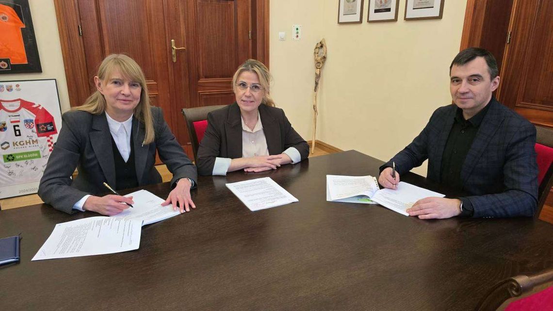 Wspólna inwestycja miasta i SM "Nadodrze" z niespodzianką